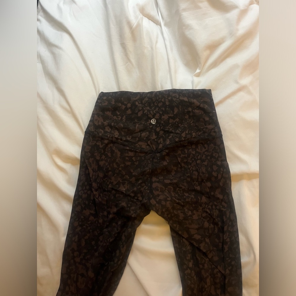 Lulu Lemon patterned leggings